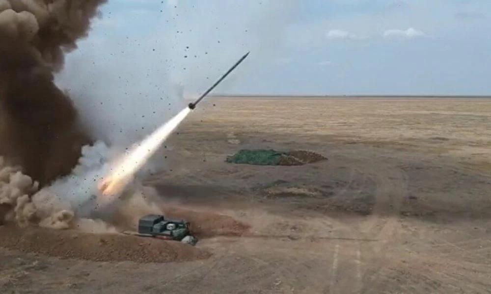 Το ρωσικό σύστημα πυραύλων Iskander-M με τη θανατηφόρα ακρίβεια (βίντεο)